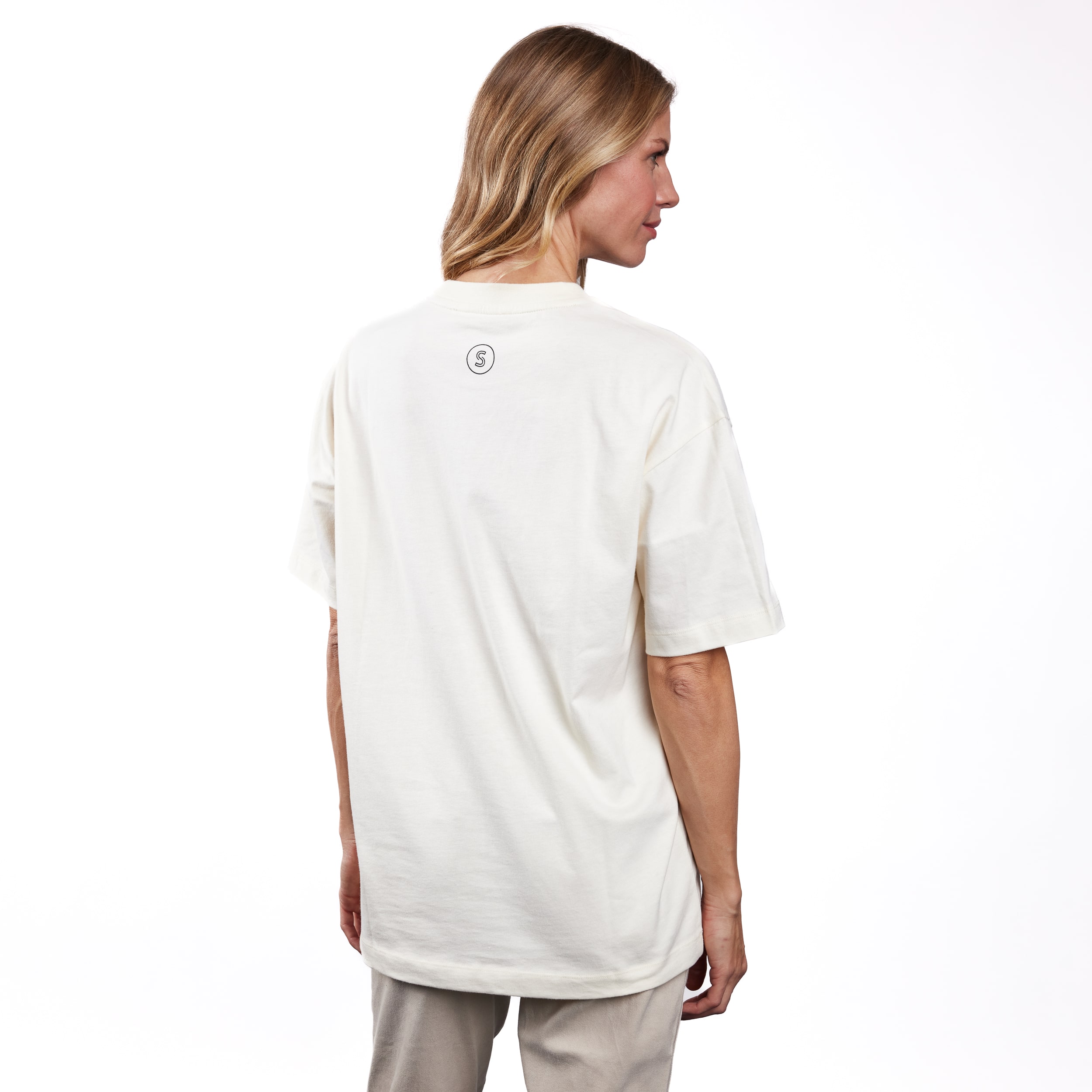 schaltkulisse-shirt-creme-2-min.jpg