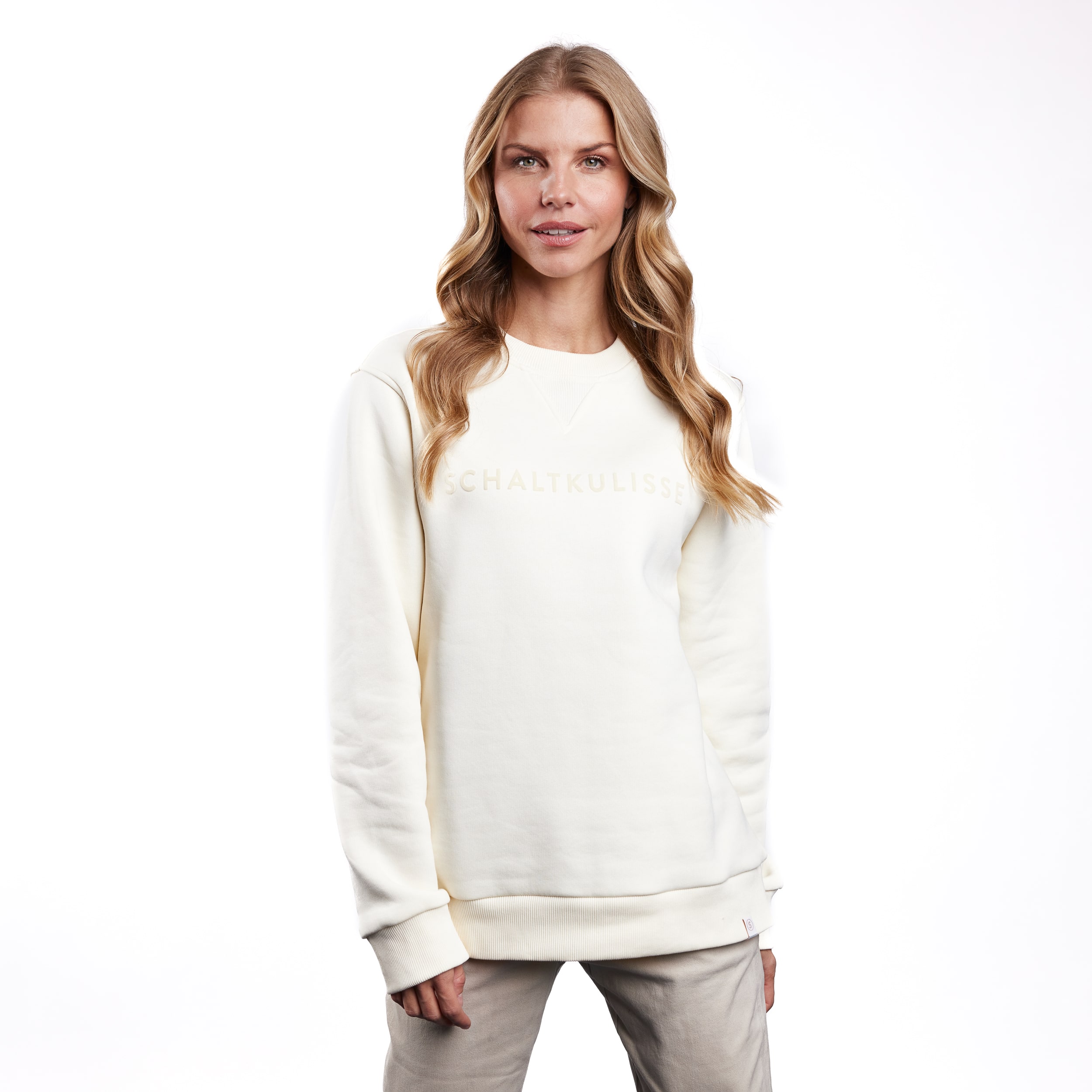 schaltkulisse-sweater-creme-1-min.jpg